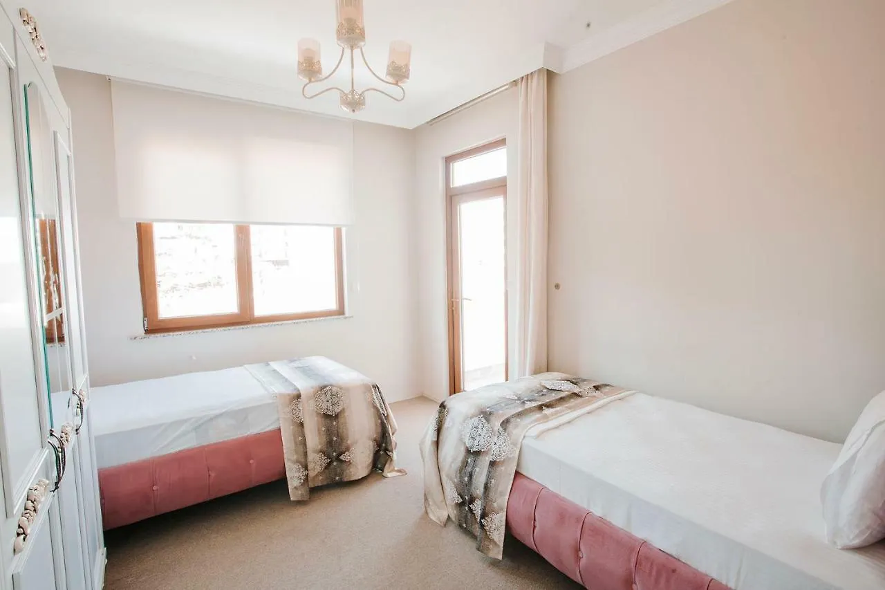 Andalouse Arezzo Suite Hotel Trabzon 3*,